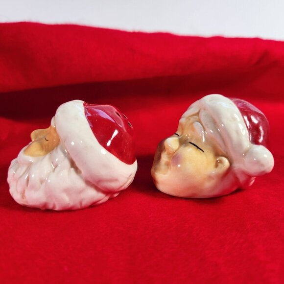 Santa Head Salt and Pepper Shakers Christmas Mrs Santa and Santa - Picture 6 of 13